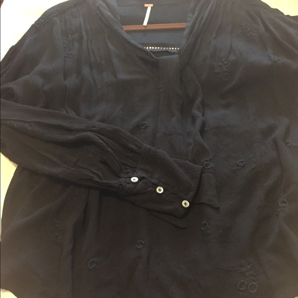 🍀BLACK* BNWT Free People  blouse - Picture 3 of 7